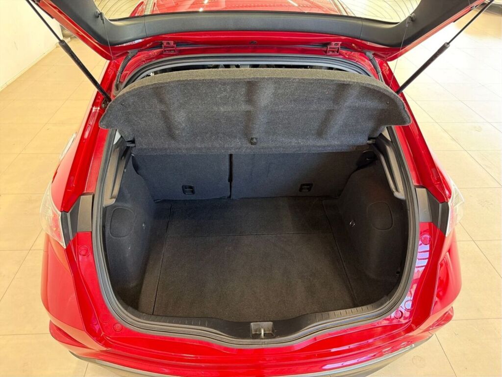 Honda Civic 2011 Punainen