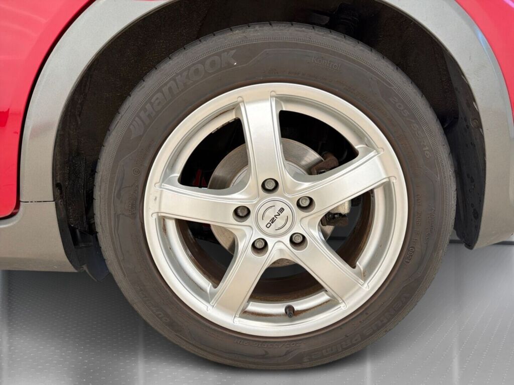 Honda Civic 2011 Punainen