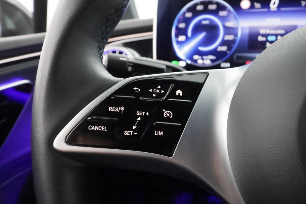 Mercedes-Benz EQE 2023 Harmaa