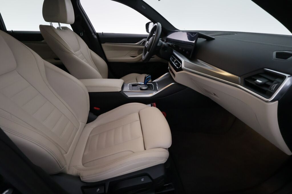 BMW I4 M50 2023 Vihreä