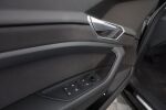 Audi e-tron 2021 Musta
