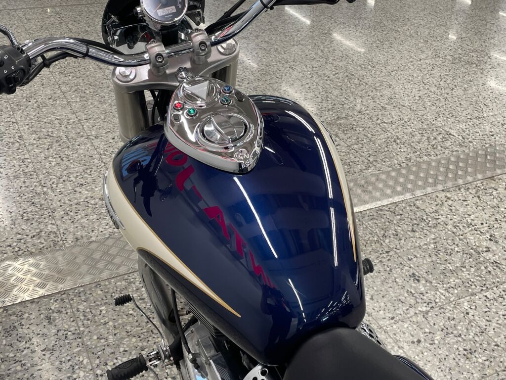 Triumph AMERICA 2010 