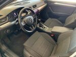 Skoda Superb 2019 Musta