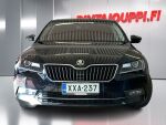 Skoda Superb 2019 Musta