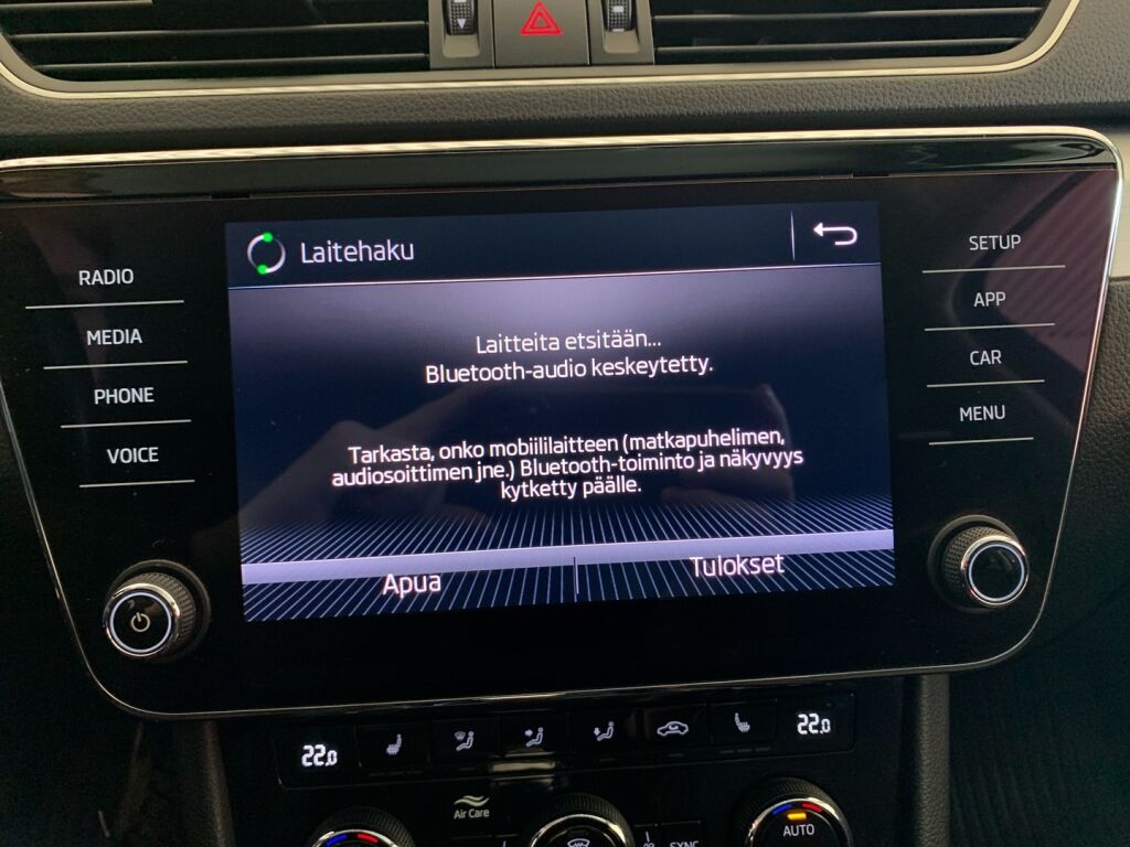 Skoda Superb 2019 Musta