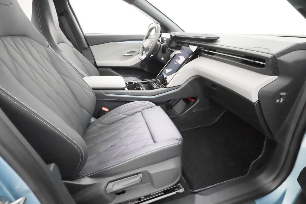 Ford Explorer 2026 Sininen