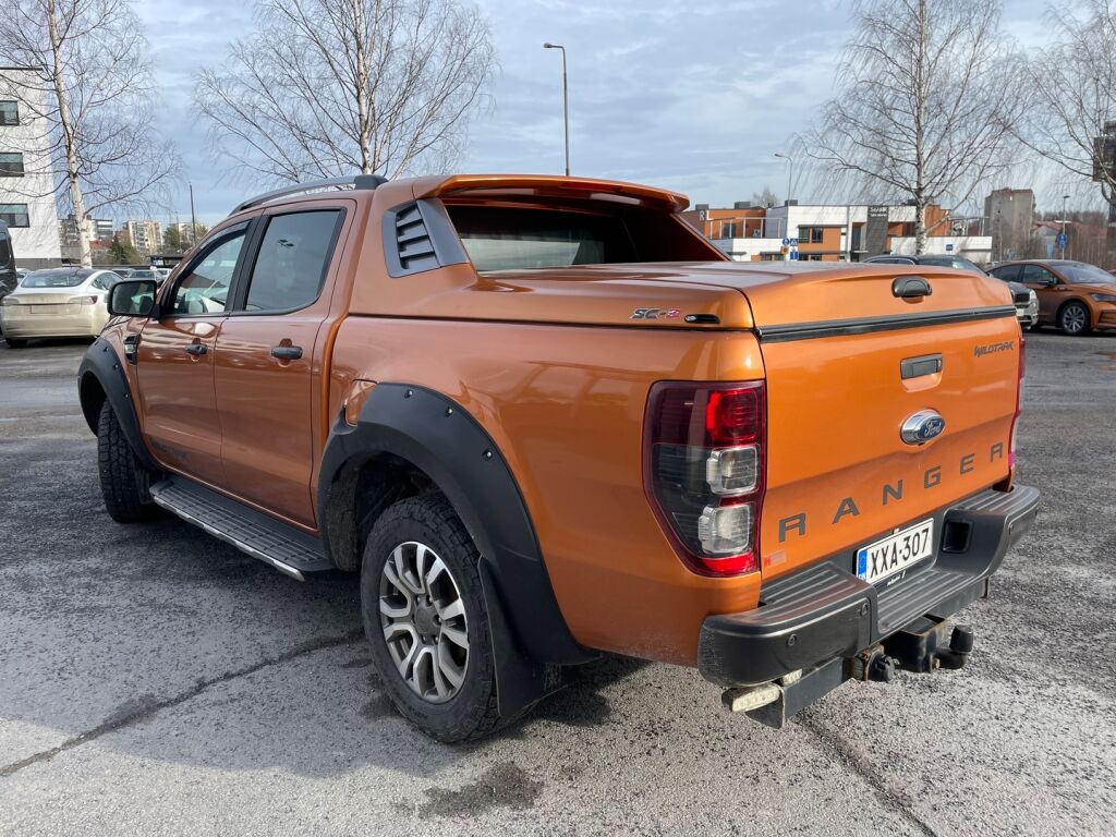 Ford Ranger 2019 Oranssi