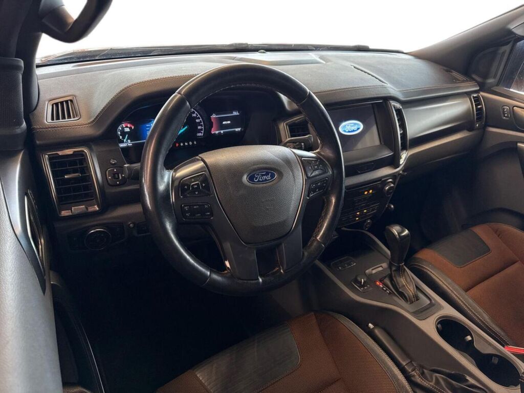 Ford Ranger 2019 Oranssi