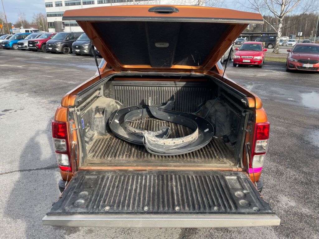 Ford Ranger 2019 Oranssi