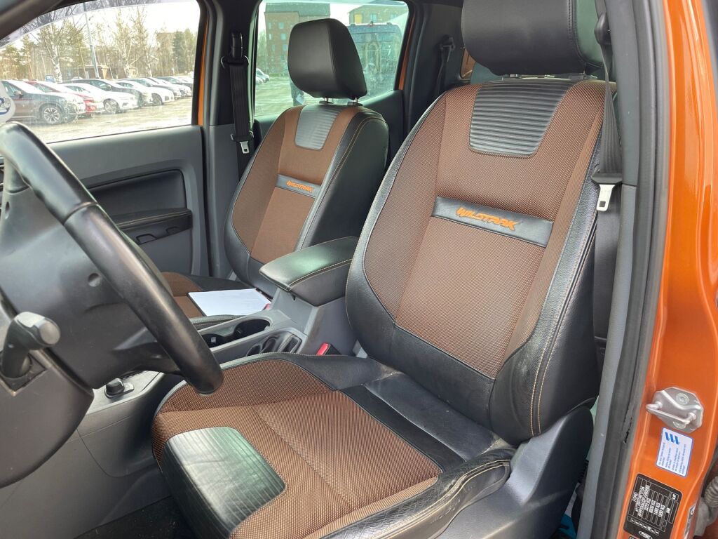 Ford Ranger 2019 Oranssi