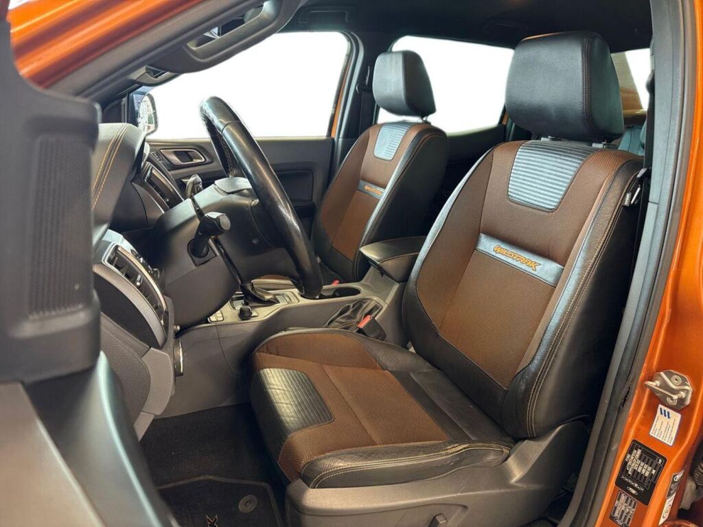 Ford Ranger 2019 Oranssi