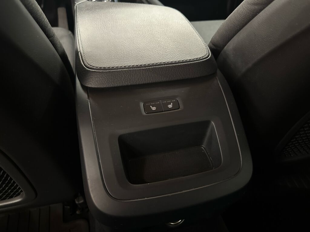 Volvo V90 2019 Valkoinen