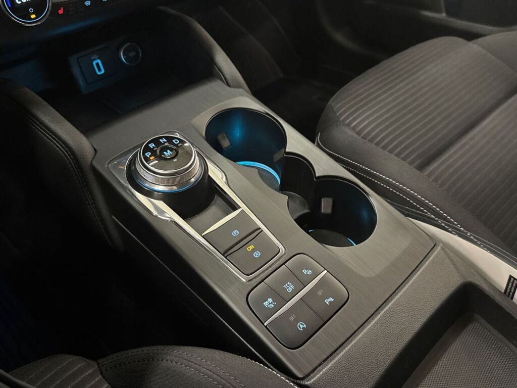 Ford Focus 2019 Musta