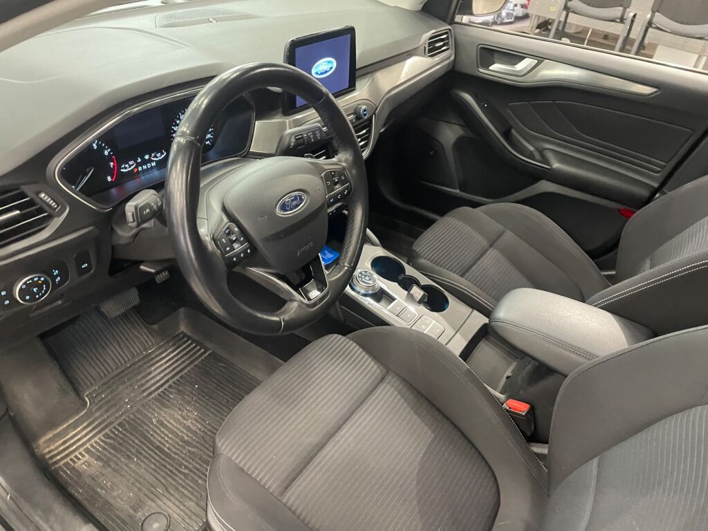 Ford Focus 2019 Musta