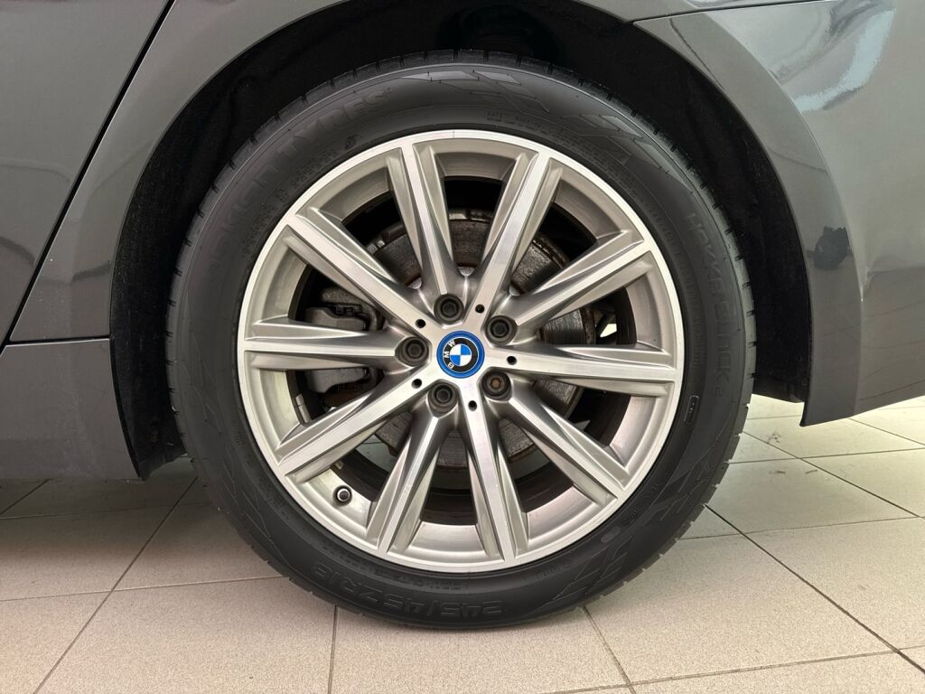 BMW 530 2018 Harmaa