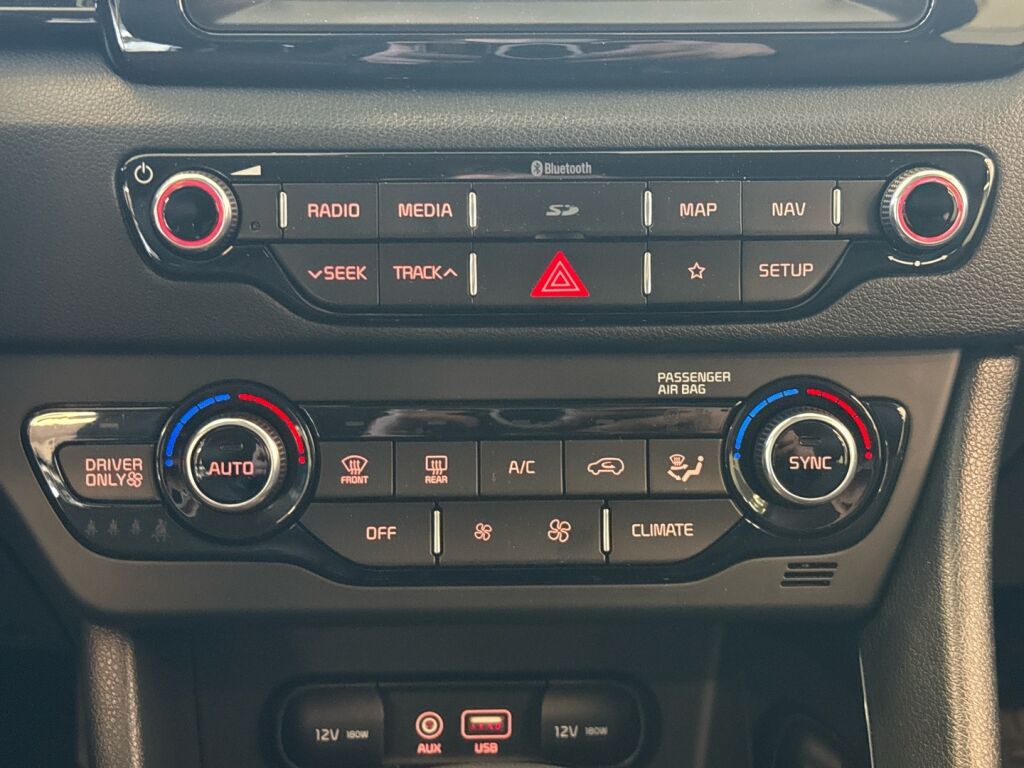 Kia Niro 2019 Sininen