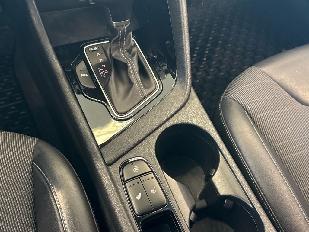 Kia Niro 2019 Sininen