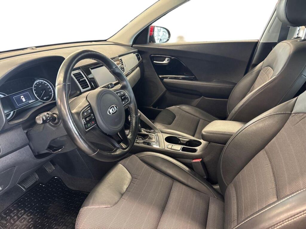 Kia Niro 2019 Metallinhohto Punainen