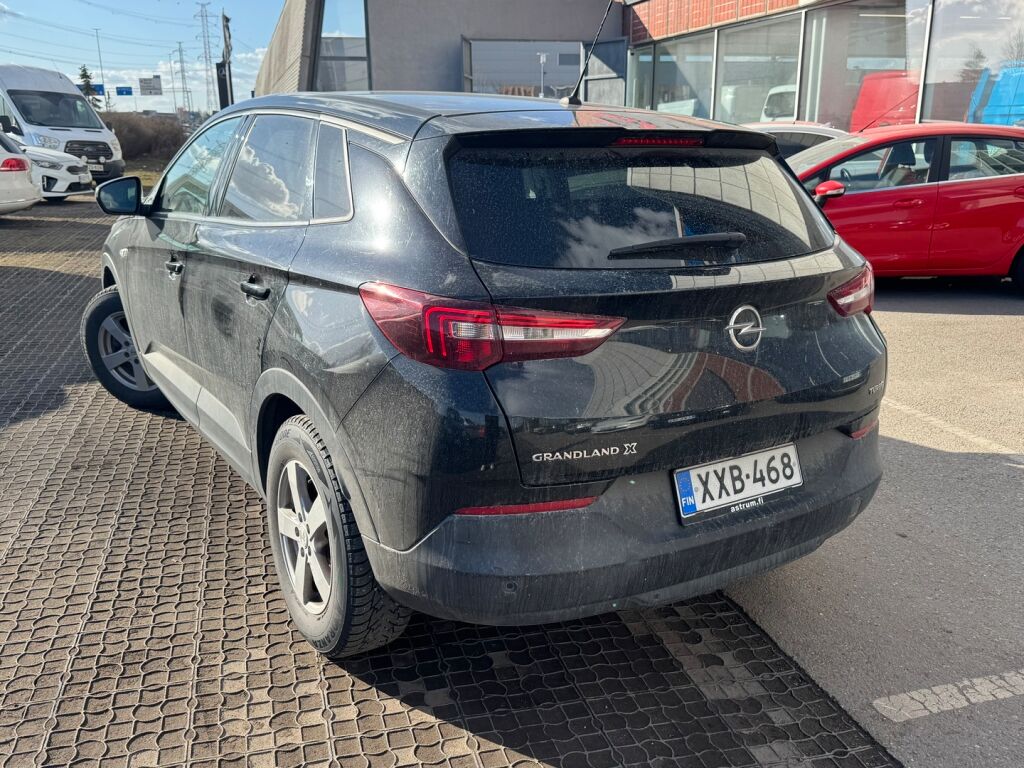 Opel Grandland X 2019 Musta