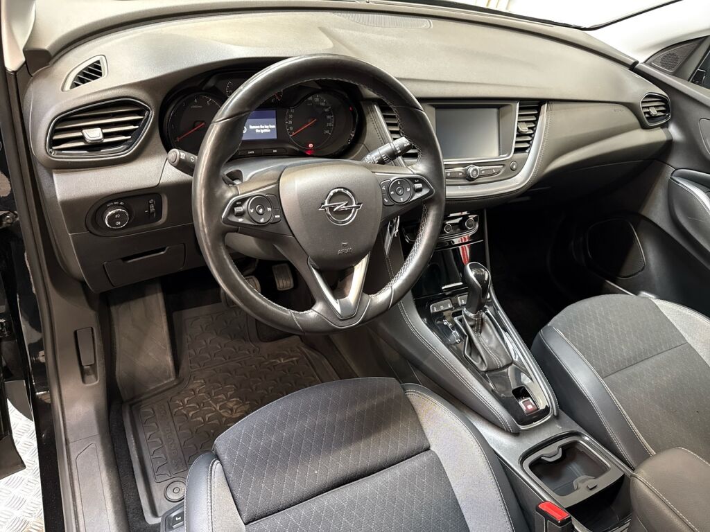 Opel Grandland X 2019 Musta