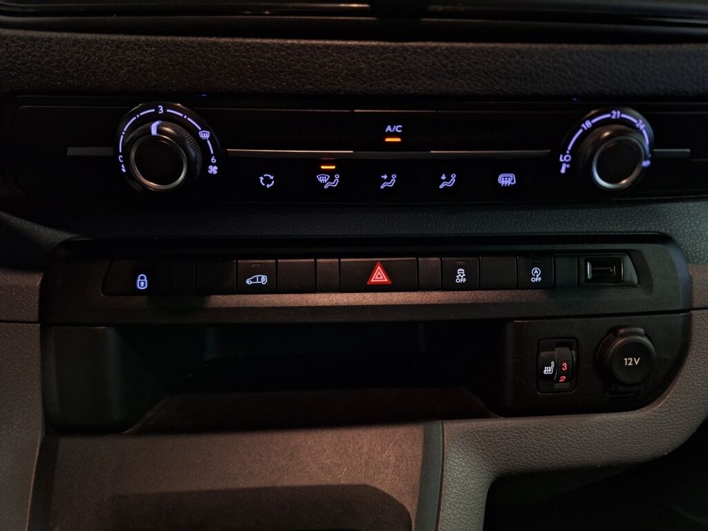 Peugeot Expert 2019 Valkoinen