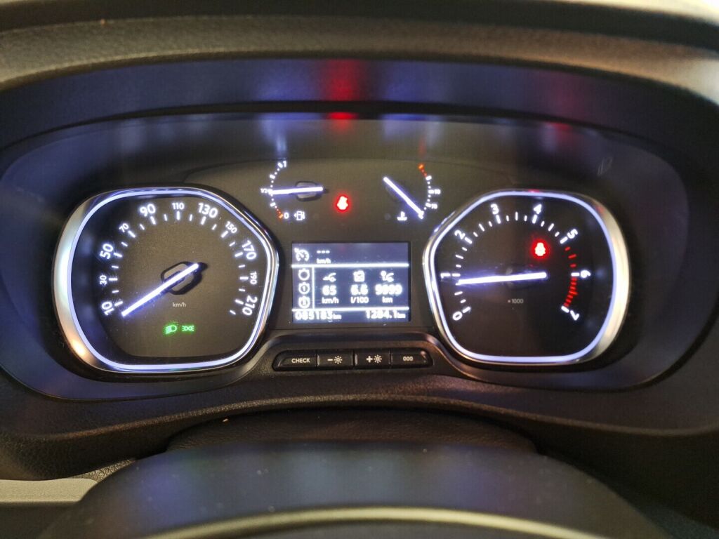 Peugeot Expert 2019 Valkoinen