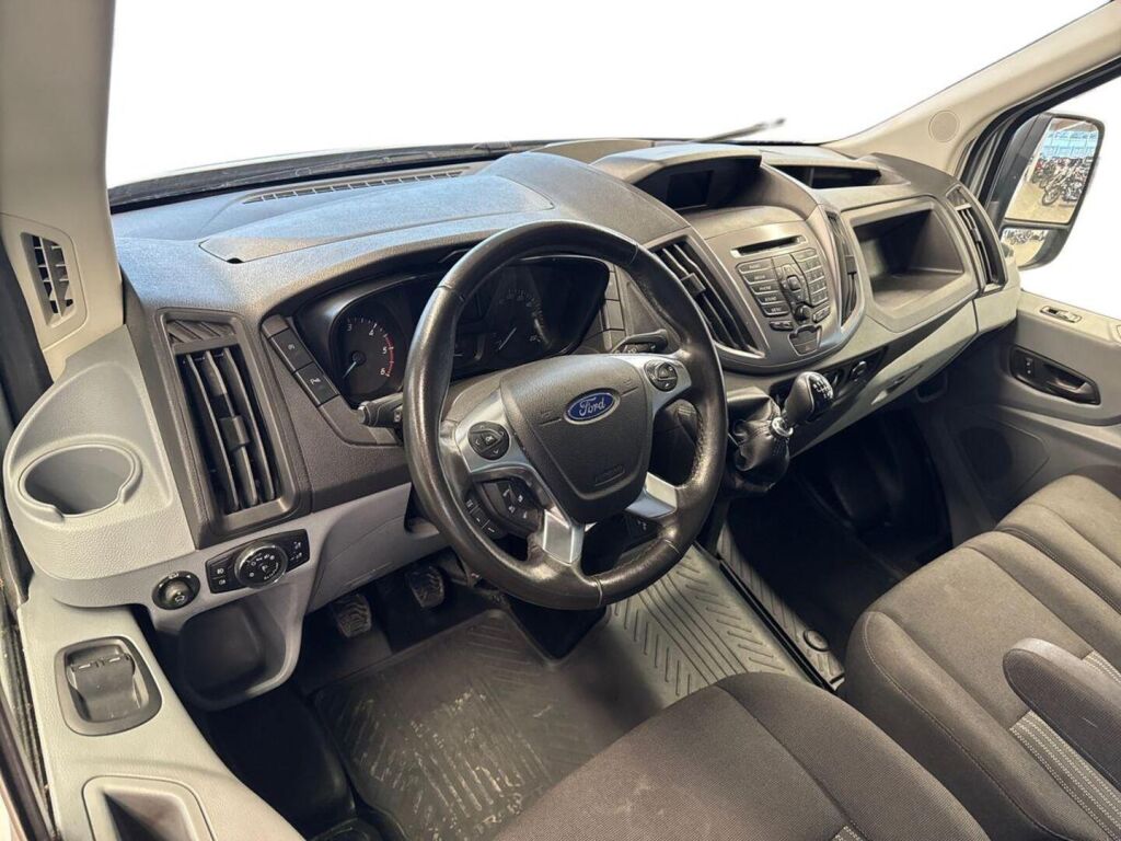 Ford Transit 2019 Harmaa