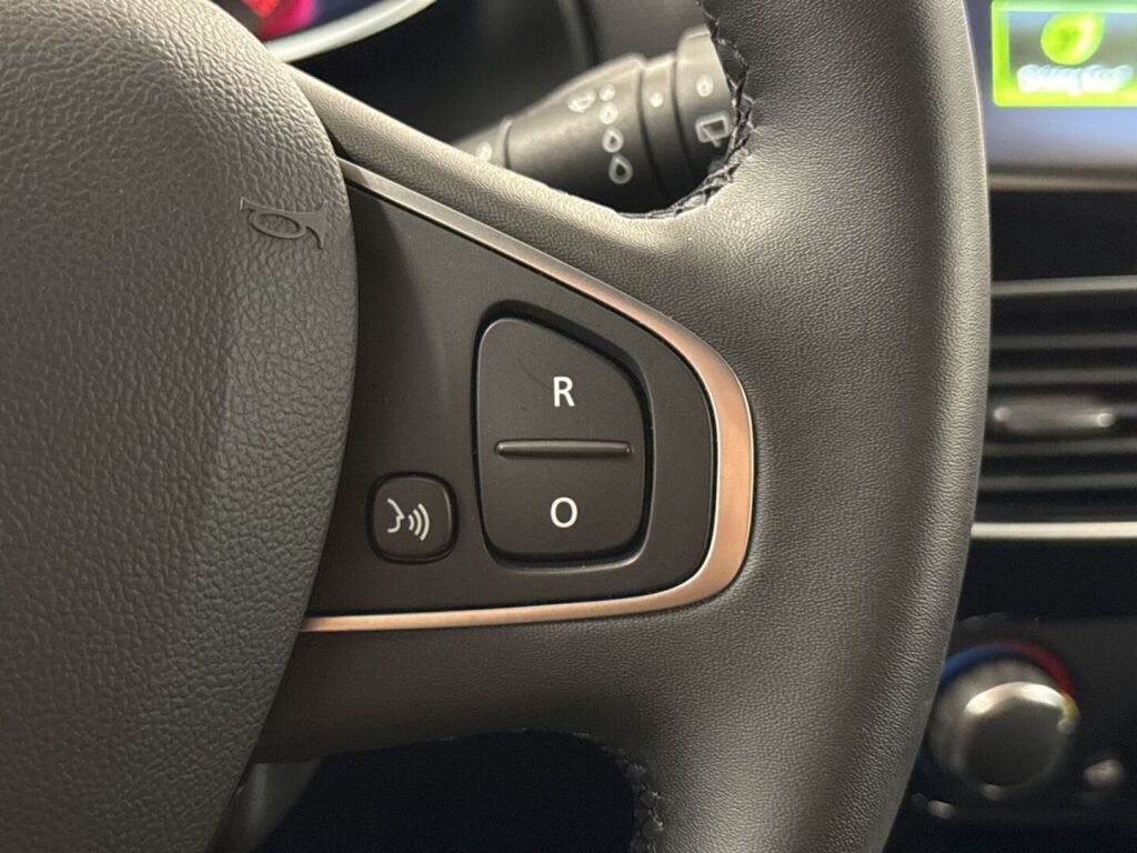 Renault Clio 2019 Harmaa