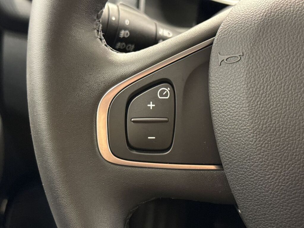 Renault Clio 2019 Harmaa