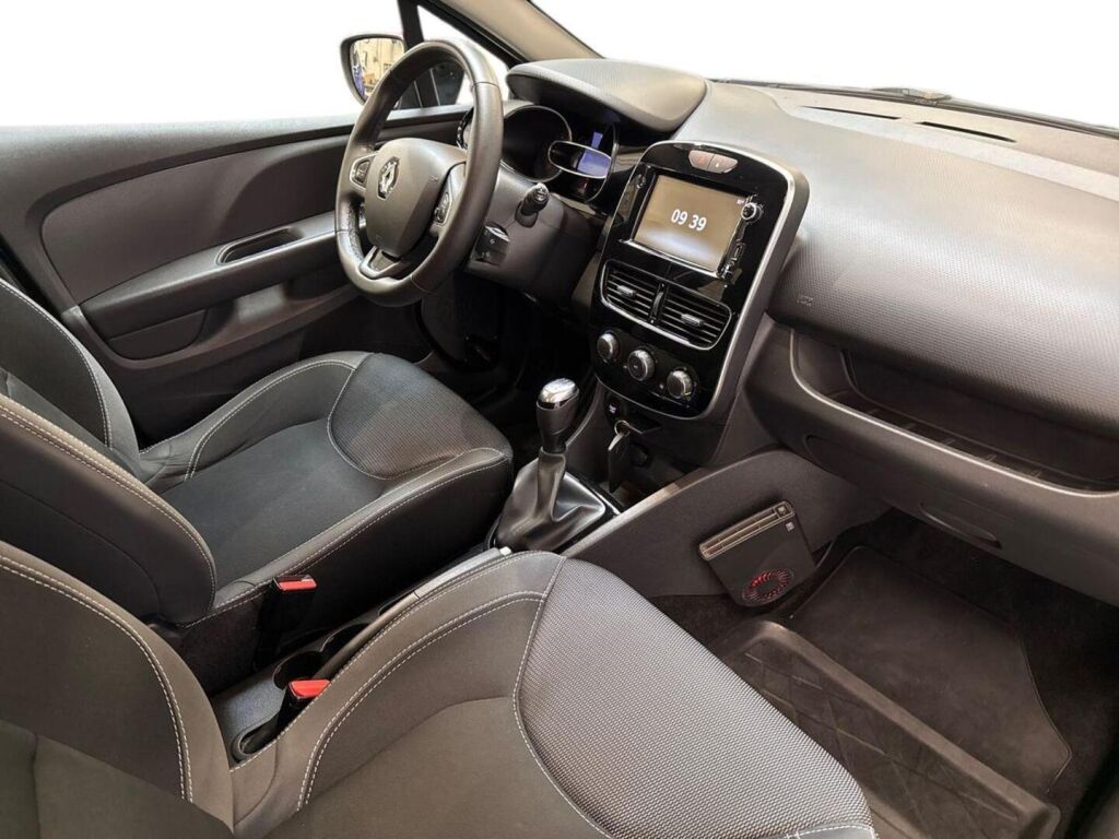 Renault Clio 2019 Musta
