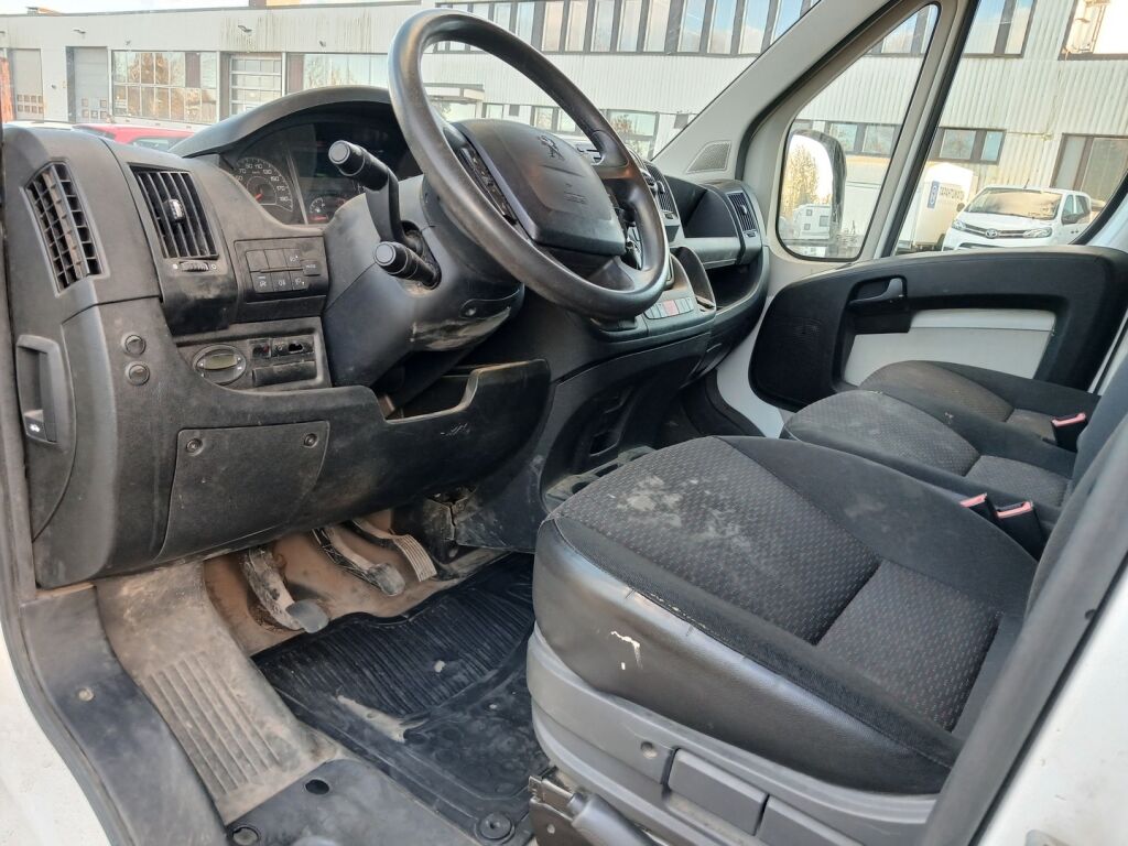 Peugeot Boxer 335 L2H1 BlueHDi 110 2019, bild 6/25