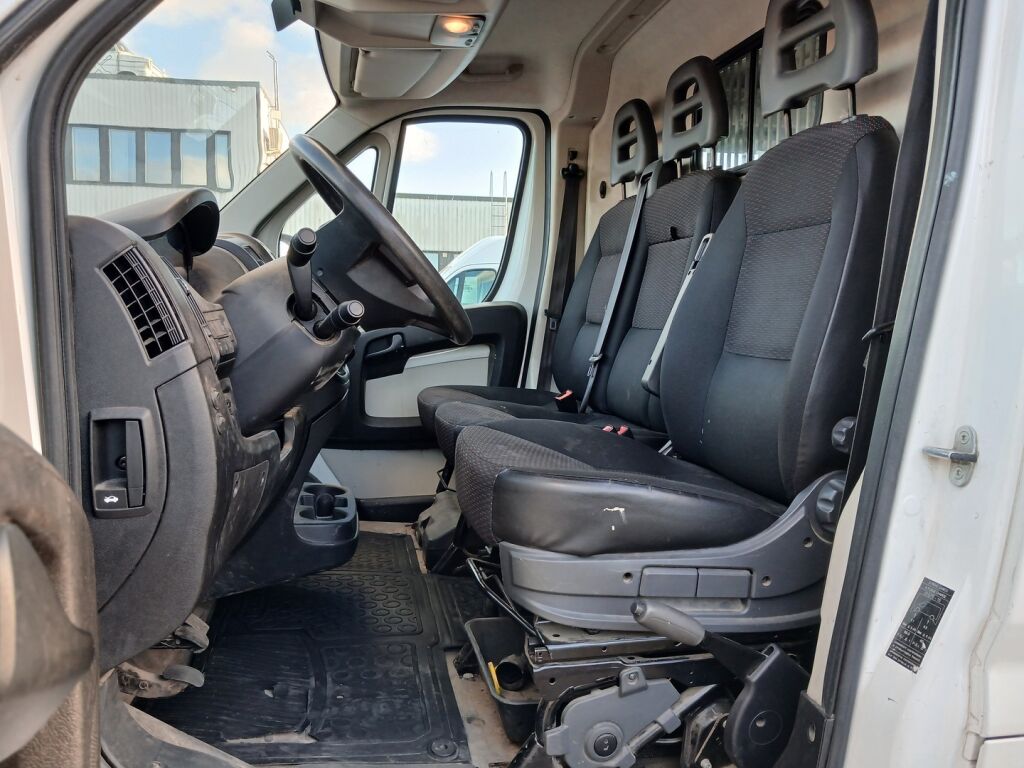 Peugeot Boxer 335 L2H1 BlueHDi 110 2019, bild 5/25