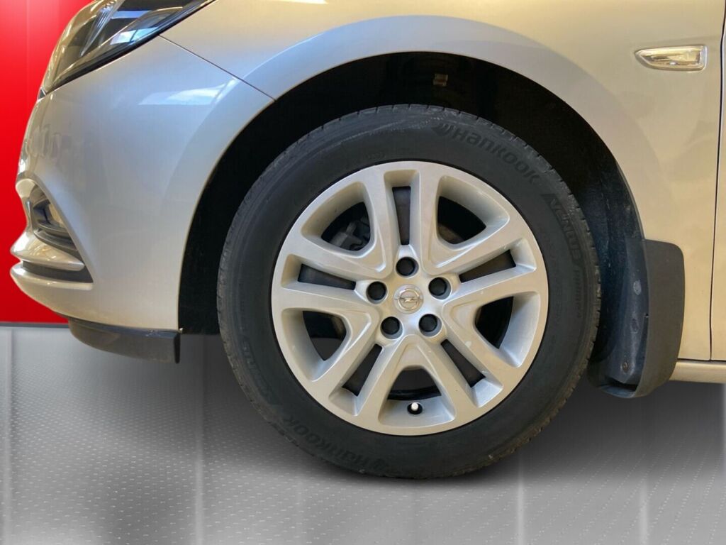 Opel Astra 2019 Hopea