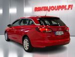 Opel Astra 2019 Punainen