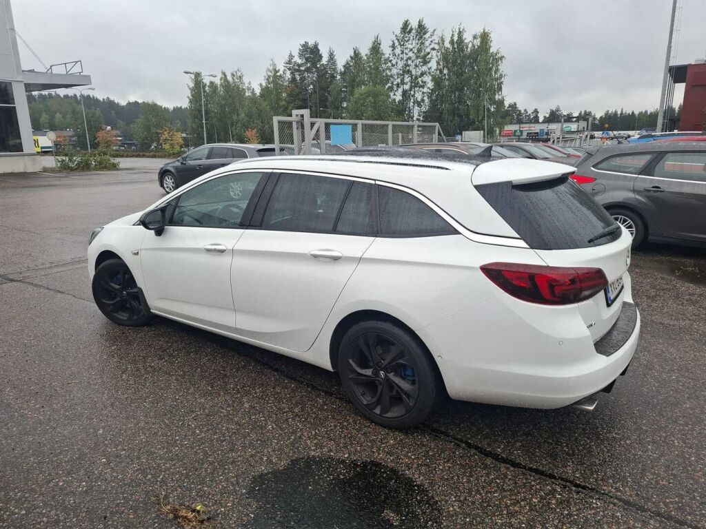 Opel Astra 2019 Valkoinen