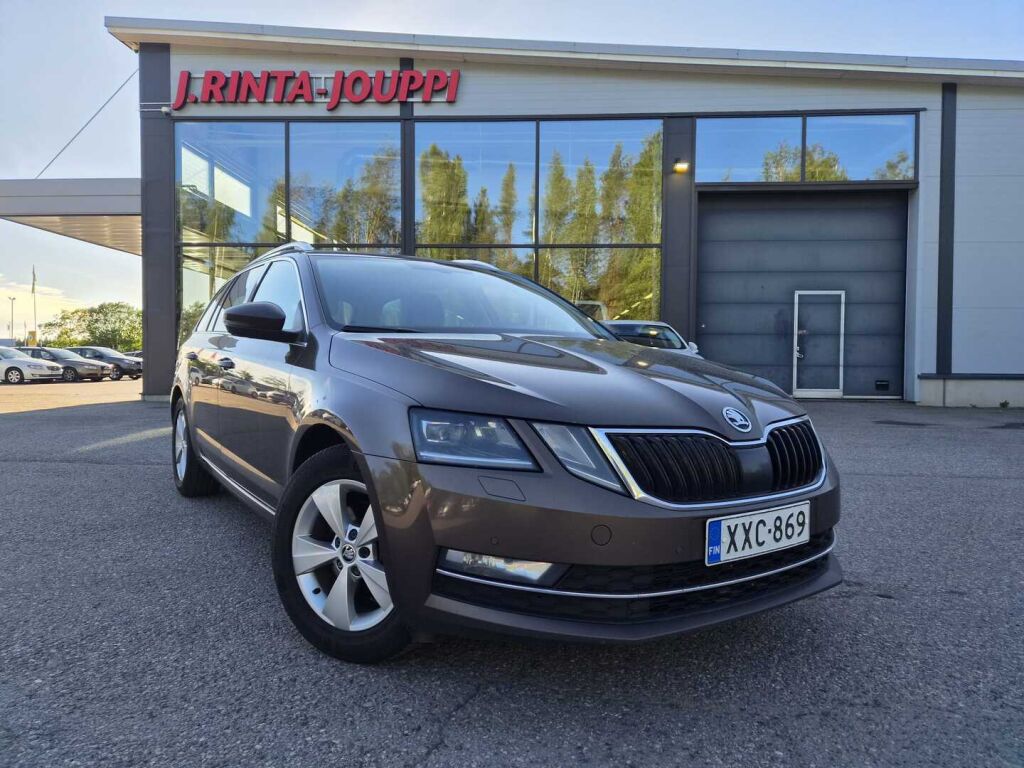 Skoda Octavia 2019 Ruskea (beige)