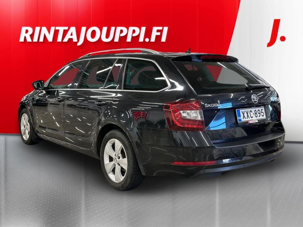 Skoda Octavia 2019 Musta