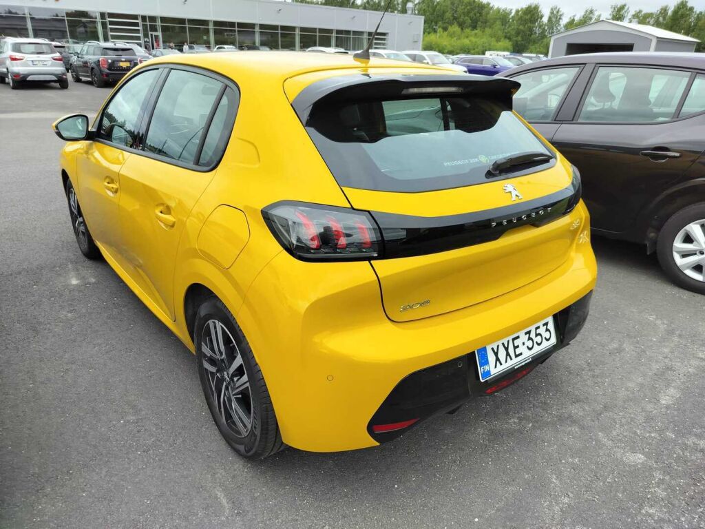 Peugeot 208 2020 Keltainen