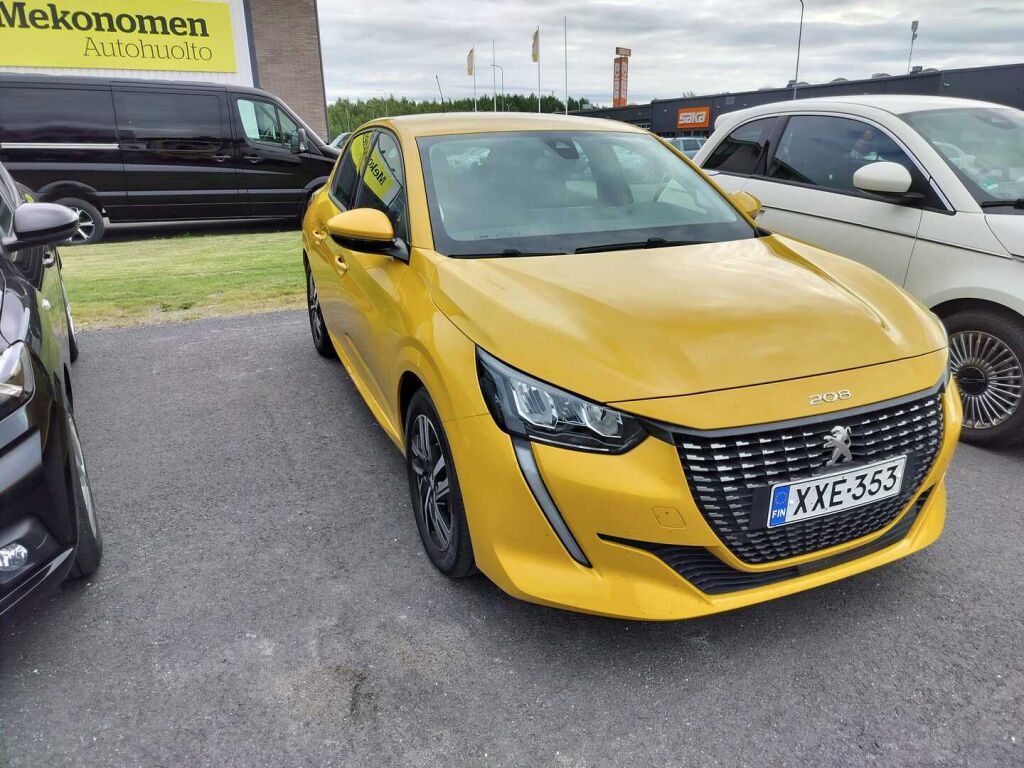 Peugeot 208 2020 Keltainen