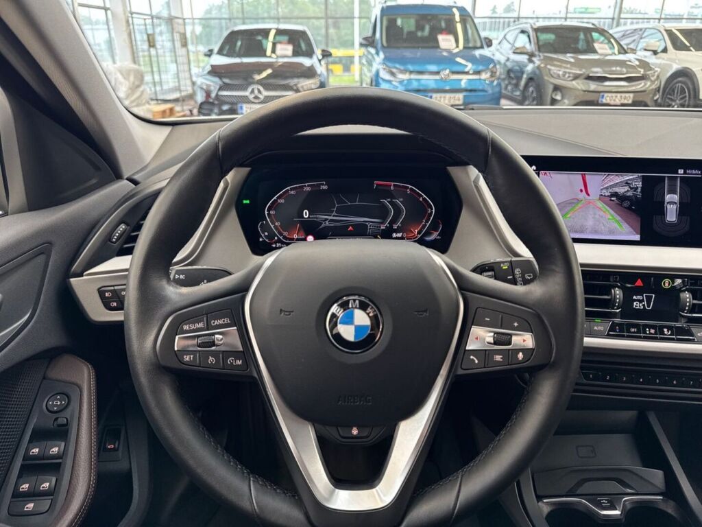 BMW 118 2020 Valkoinen