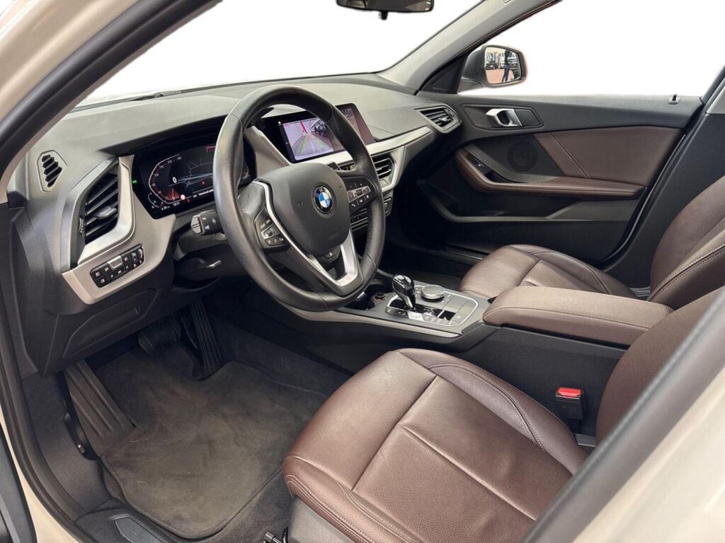 BMW 118 2020 Valkoinen