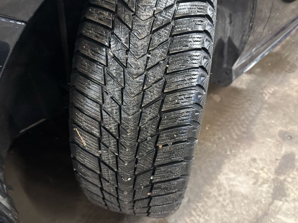 Mercedes-Benz A 2016 Musta