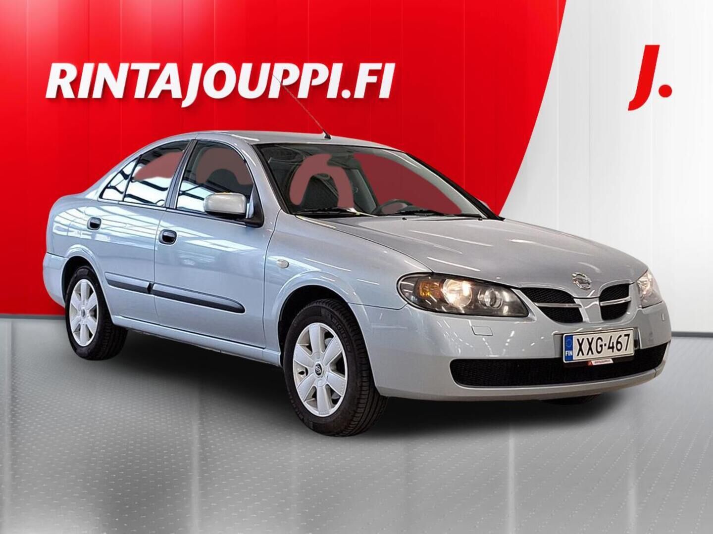 Sininen Nissan Almera