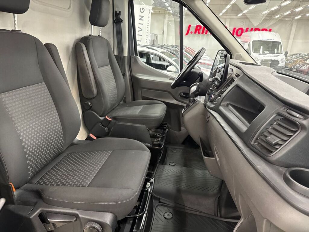 Ford Transit 2020 Harmaa
