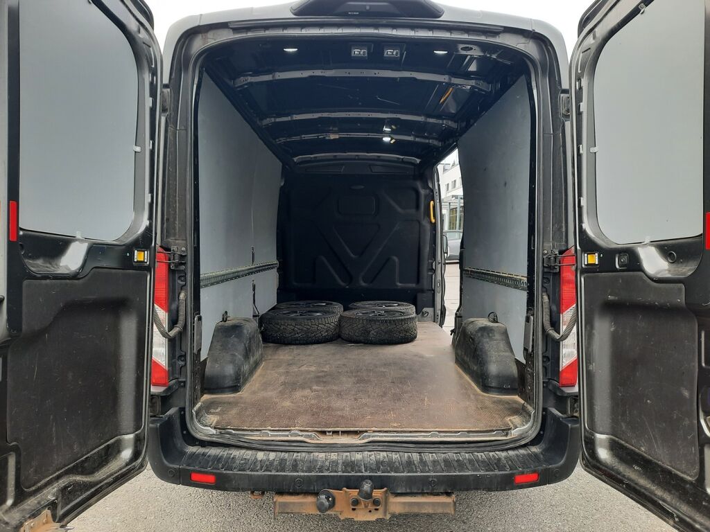 Ford Transit 2020 Harmaa