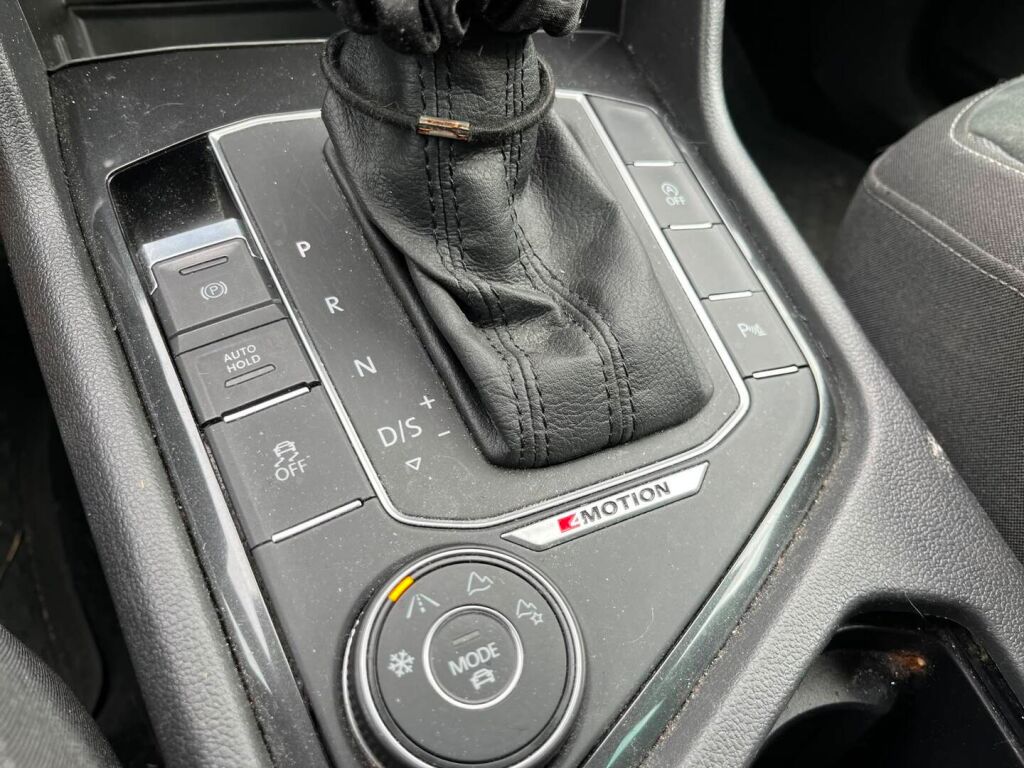 Volkswagen Tiguan 2016 Sininen