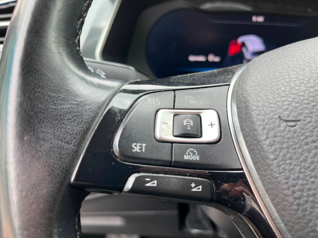 Volkswagen Tiguan 2016 Sininen