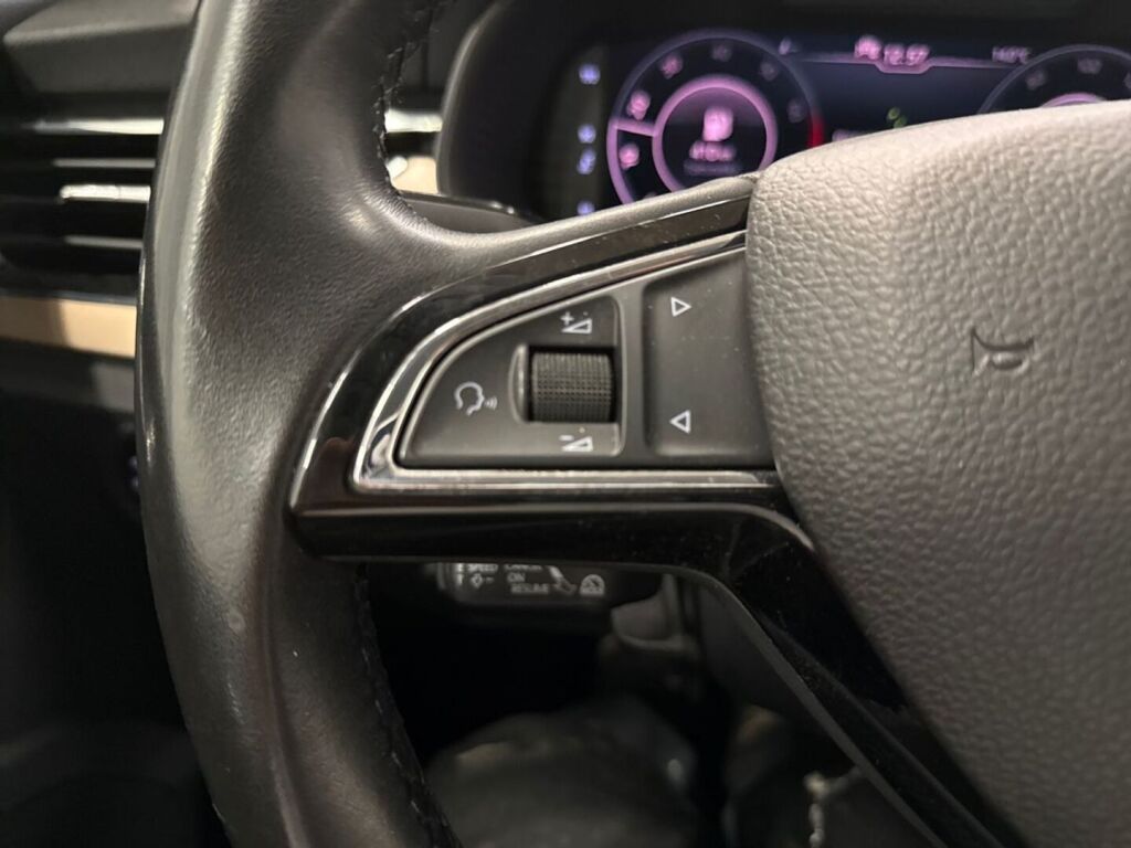 Skoda Scala 2020 Sininen