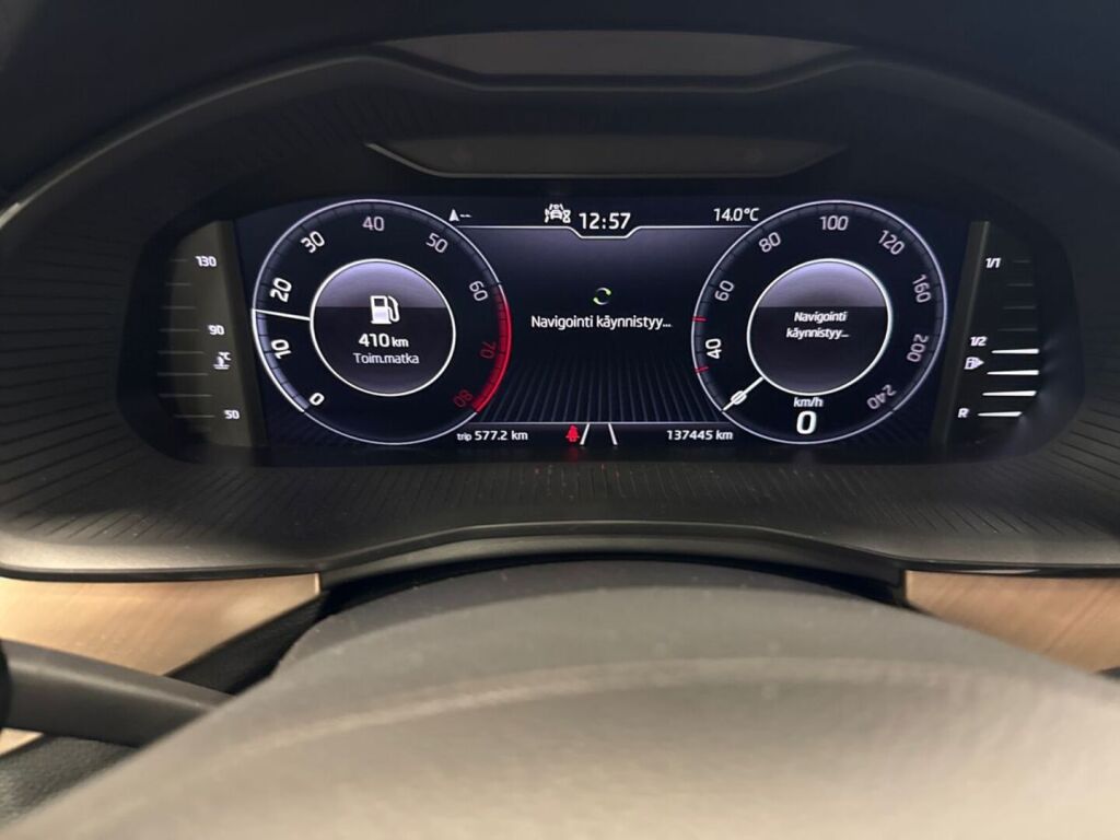 Skoda Scala 2020 Sininen