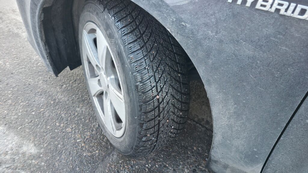 Toyota Corolla 2020 Ruskea (beige)